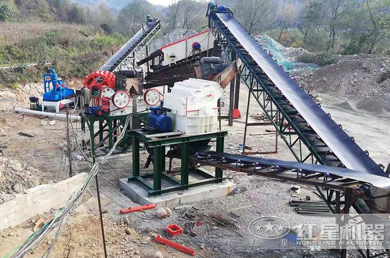 時產(chǎn)40噸小型制砂機多少錢一臺？圖片及型號