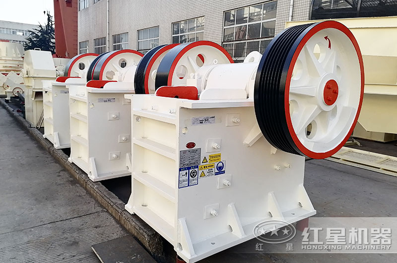 250x400破碎機(jī)一天生產(chǎn)多少？配多大電機(jī)？各項(xiàng)技術(shù)參數(shù)